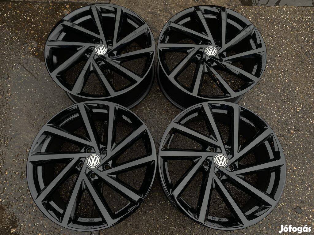 4db gyári 19" VW Golf [Spielberg] alufelni. (*3120*)